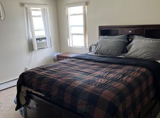 1050 Hillside Blvd, New Hyde Park, NY 11040