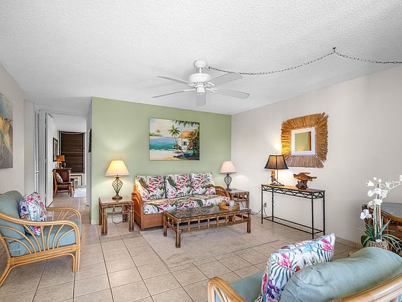 3rd image of 75-6026 Alii Dr APT 5207