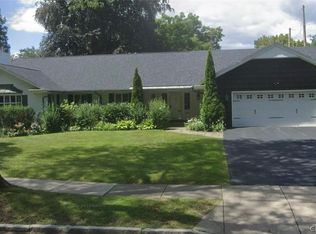 503 Sedgwick Dr, Syracuse, NY 13203