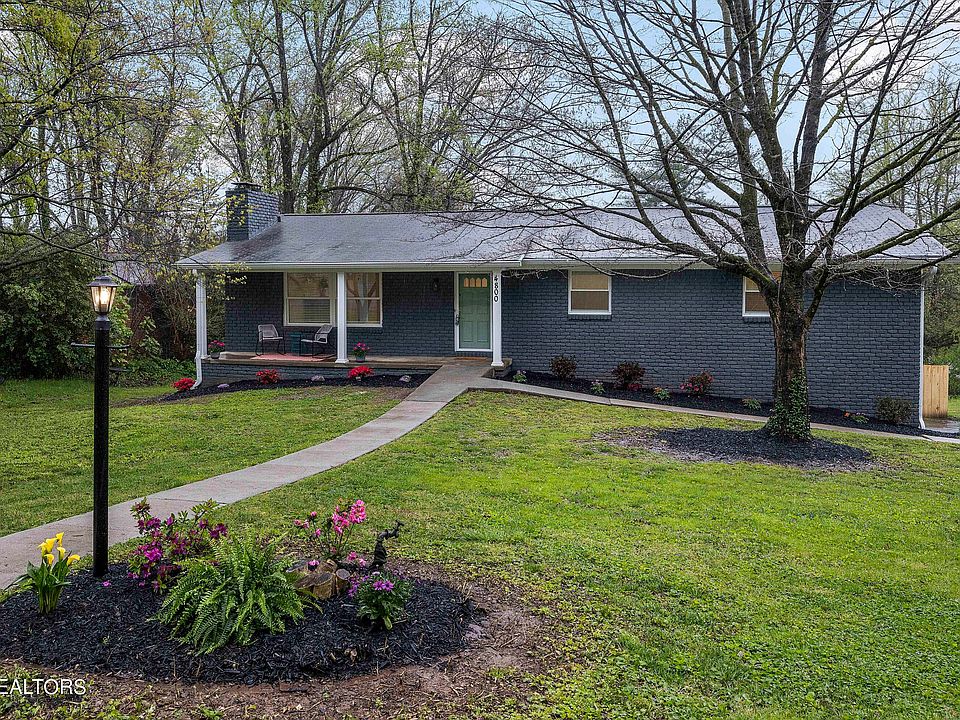 1st image of 4800 Parva Dr