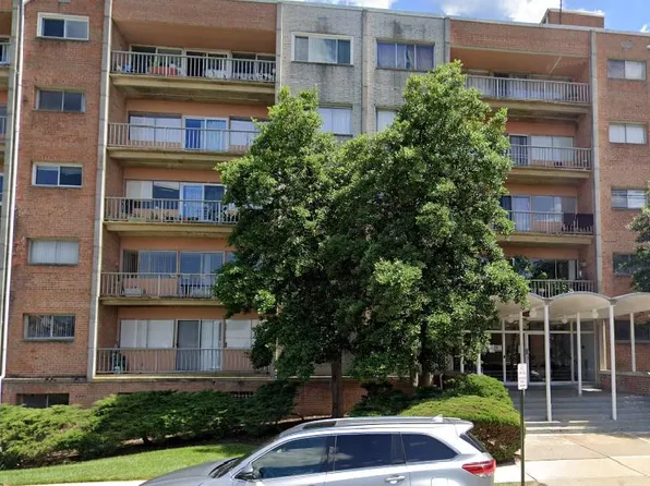 401 N Armistead St APT 202, Alexandria, VA 22312