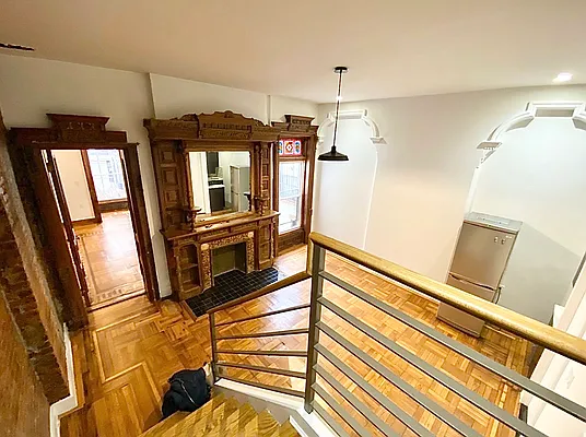 Rented by Nooklyn NYC LLC | media 3