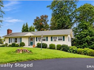 19 Starlight Drive, Norwalk, CT 06851