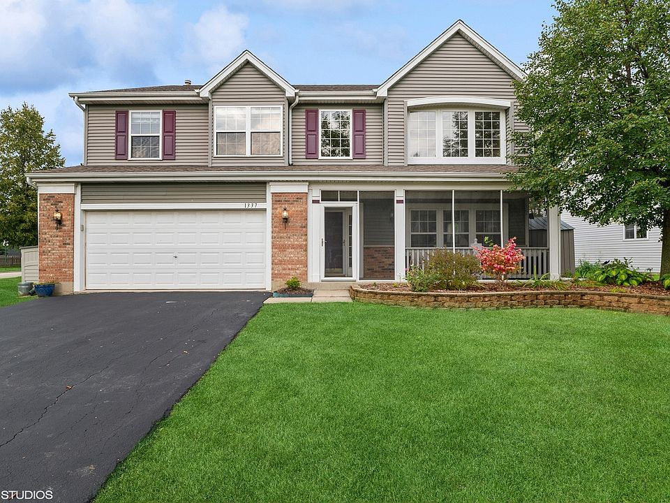 1337 Berkshire Ln, Grayslake, IL 60030 | Zillow