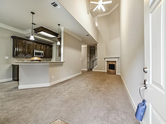5th image of 2865 Westhollow Dr Unit 89