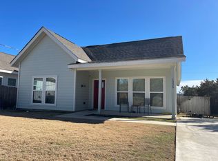 1220 Diamondhead Dr, Canyon Lake, TX 78133
