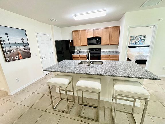 living room - kitchen