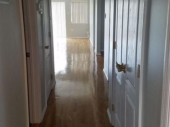 5th image of 5007 30th Ave #3