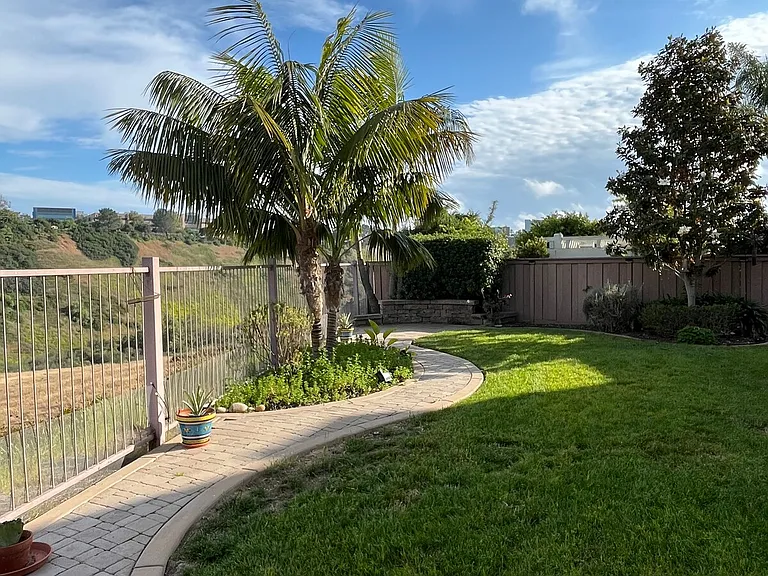 Setting Sun Way — Photo 8