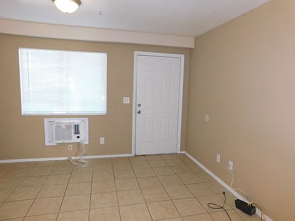 4th image of 3017 E Carey Ave APT 2