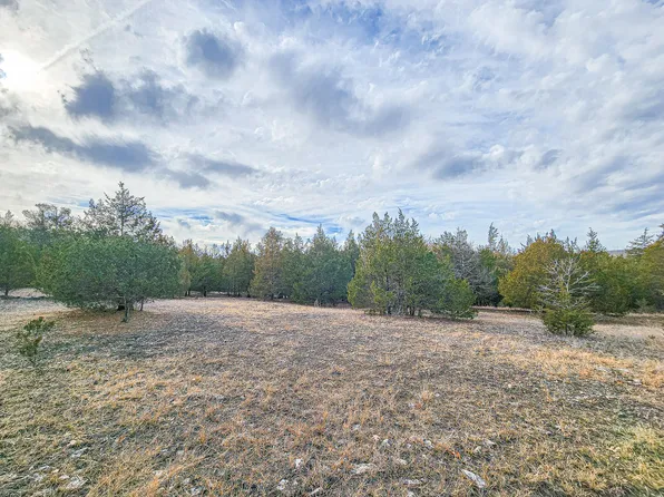 10 Tall Oaks, Pittsburg, MO 65724