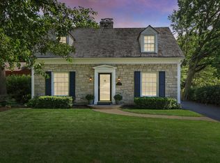 605 Highview Ter, Lake Forest, IL 60045