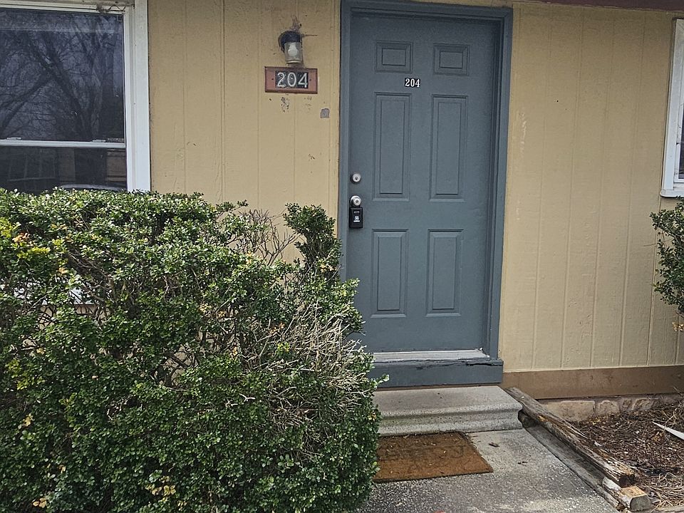 1st image of 204 Garden St