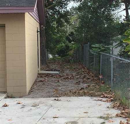 2nd image of 912 Valleydale Ave