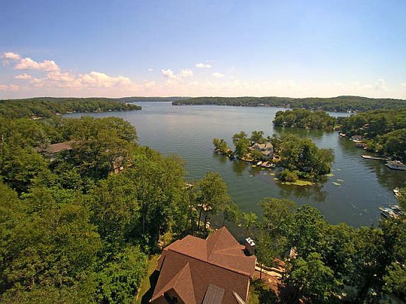 2nd image of 502 Lakeside Avenue