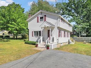 7 Poplar St, Woburn, MA 01801