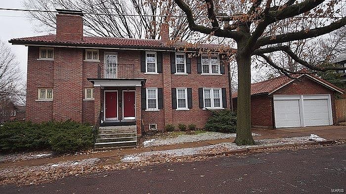 1st image of 830 Purdue Ave #1F