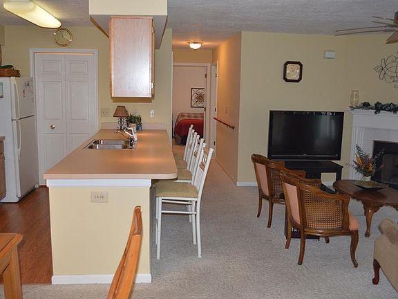 3rd image of 22620 Lenox Dr #710