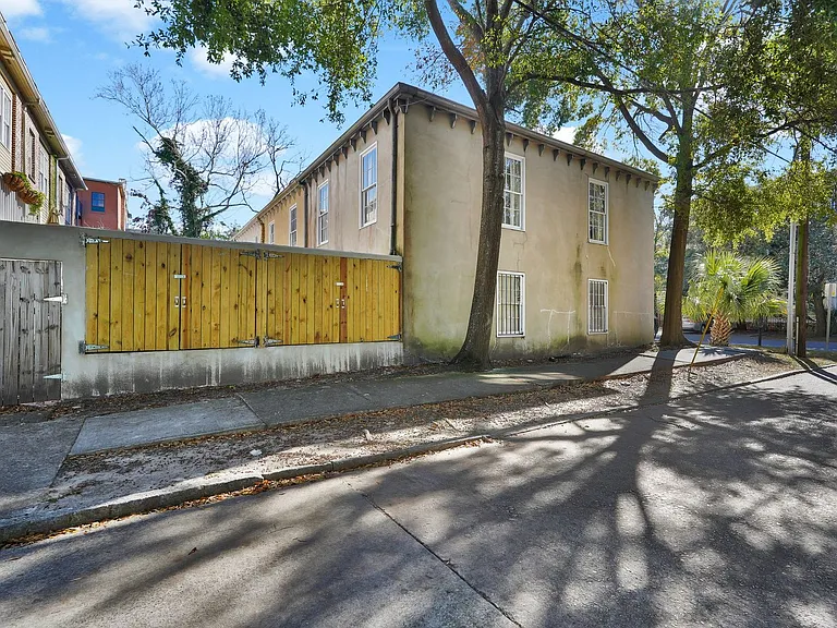 702 Tattnall St — Photo 23