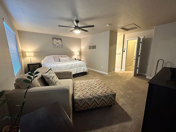 3rd image of 11224 S Summer Heights Dr