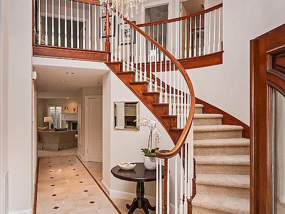 3rd image of 880 Sea Island Ln