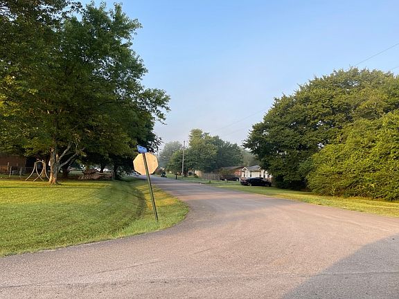 4th image of 8054 Westfield Dr