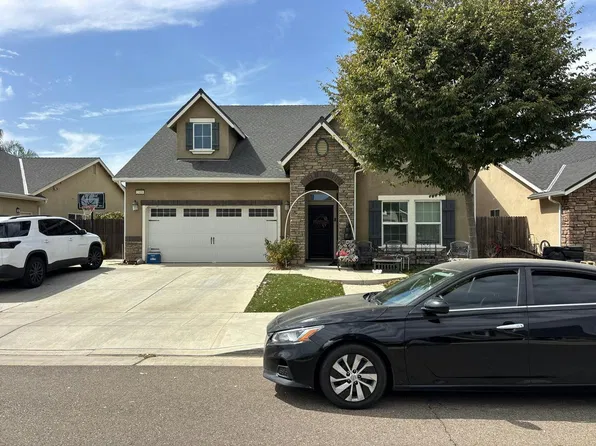 2488 La Canada Ave, Clovis, CA 93619
