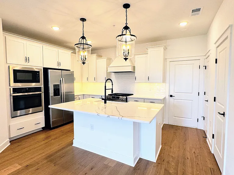 14928 Deco Cir — Photo 5