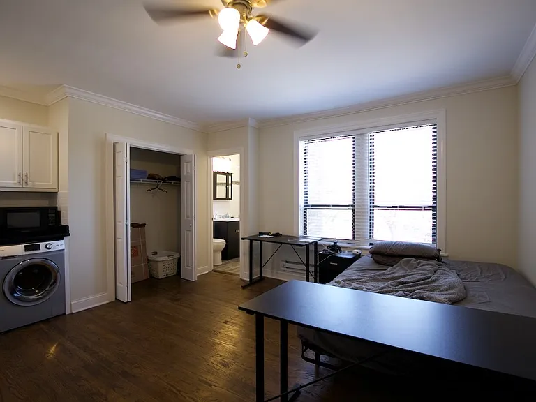 3345 N Marshfield Ave #203 — Photo 9