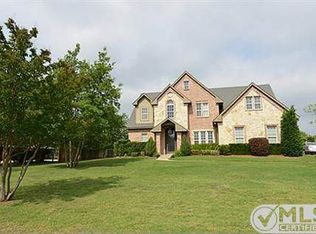 609 Buckboard St, Ovilla, TX 75154