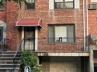 6816 61st Rd, Middle Village, NY 11379