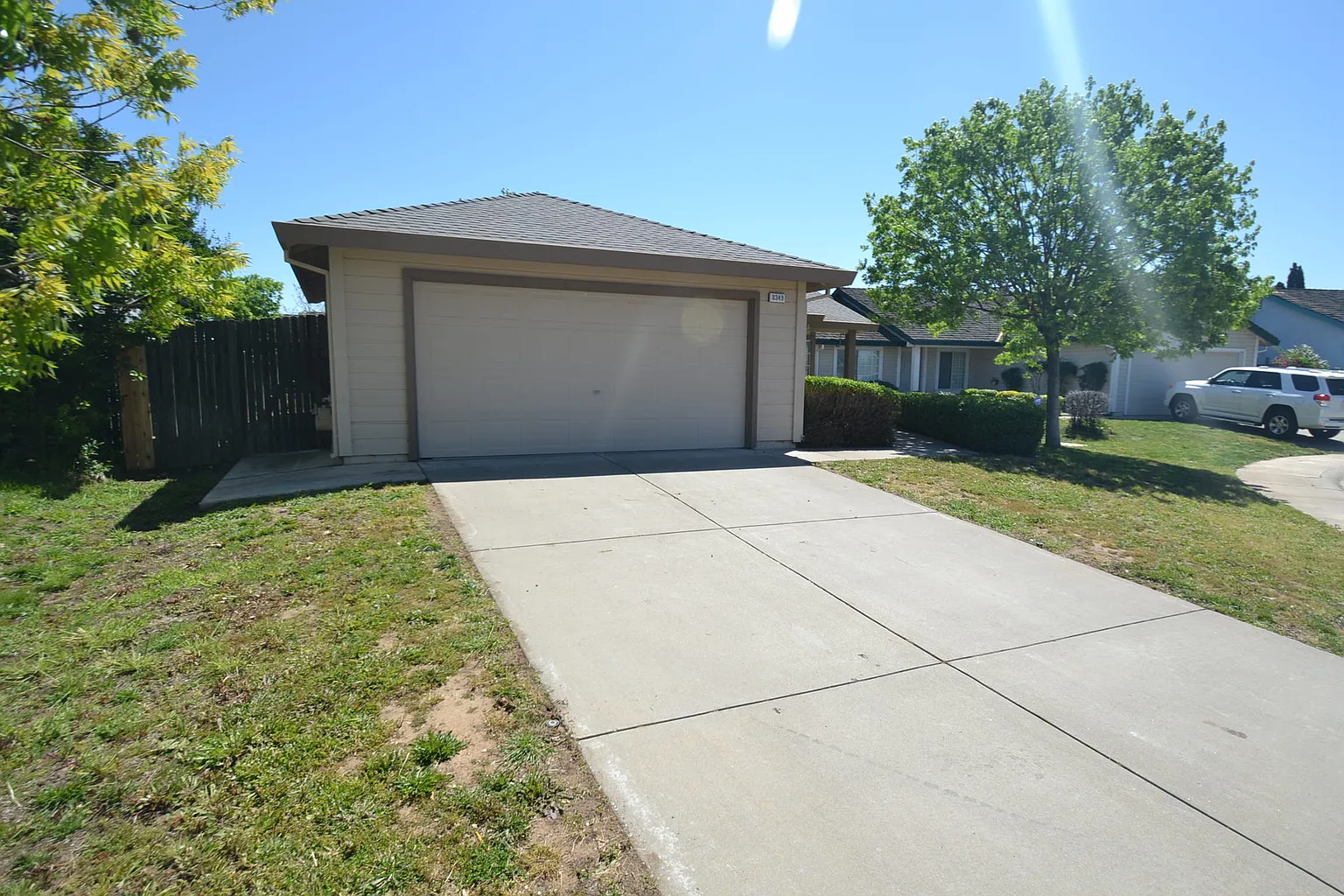 8349 Bella Rosa Ct photo 1