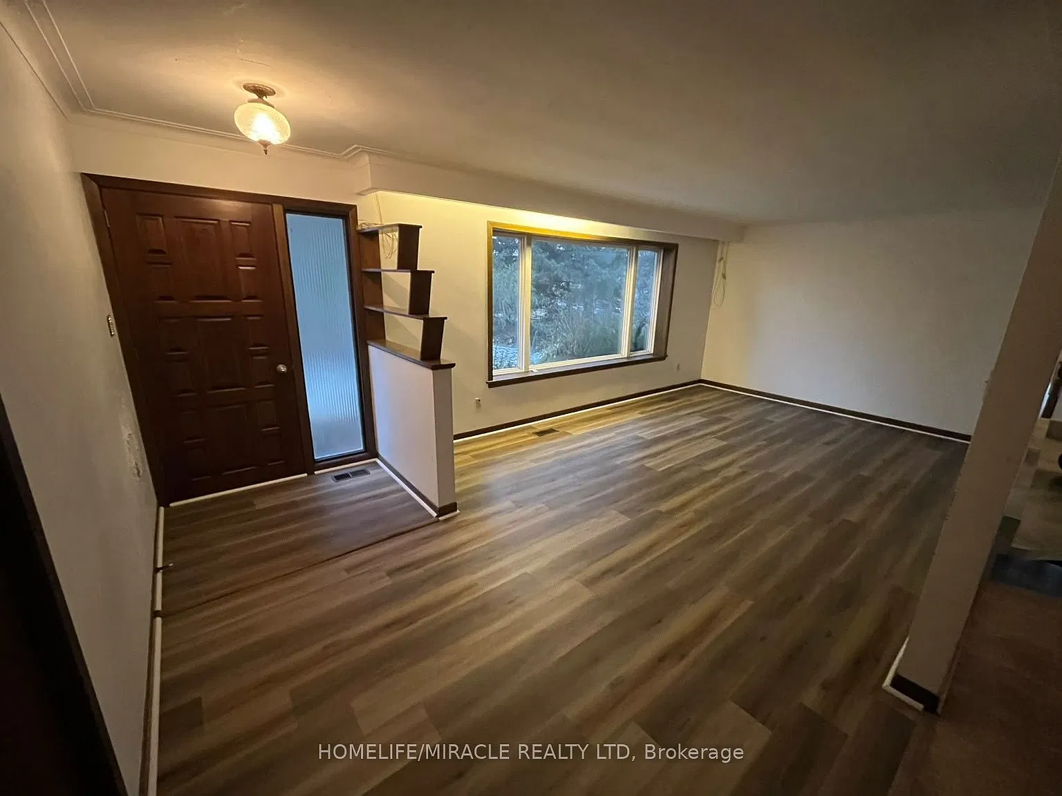 3 bed, $2,800 — Photo 1
