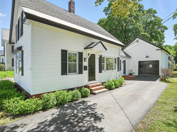 15 Pleasant Street, Lisbon, ME 04252