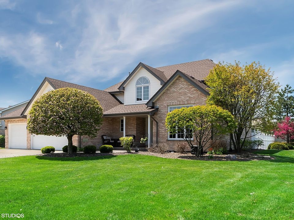 1st image of 2177 Finborough Cir