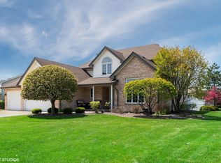 2177 Finborough Cir, New Lenox, IL 60451