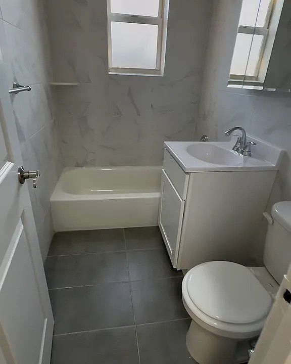 2nd image of 1487 Shore Pkwy APT 2F