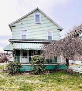 495 5th St, Struthers, OH, 44471