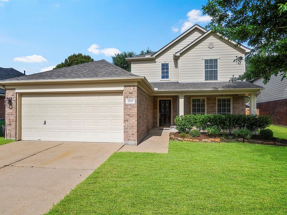 1st image of 21527 Pebble Pine Ct