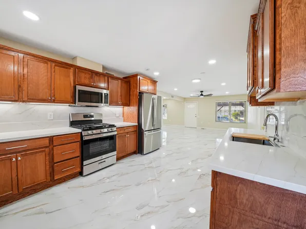 27200 La Prada Way, Menifee, CA 92586