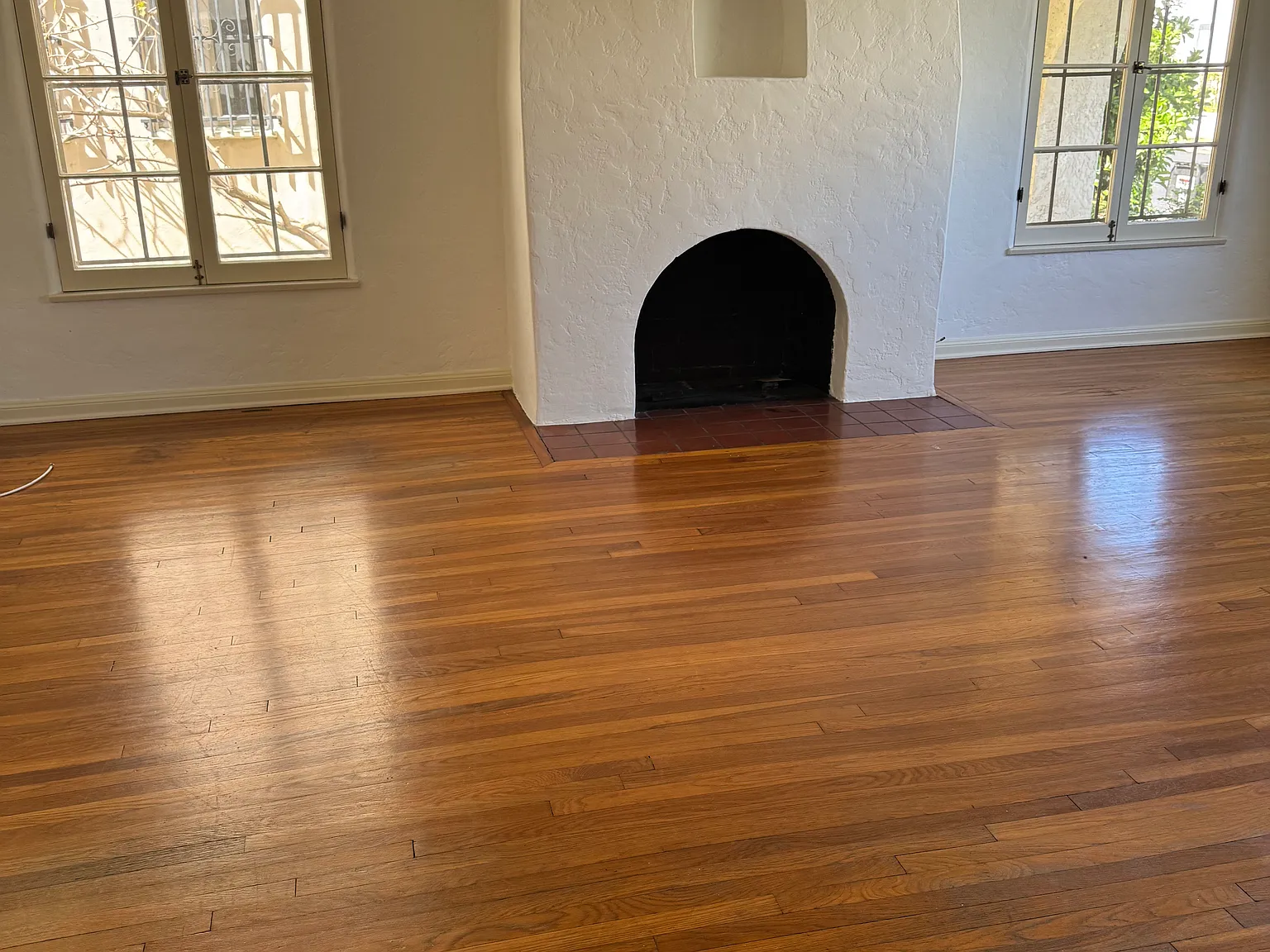 3 bed, 2000 sqft, $4,950 — Photo 2