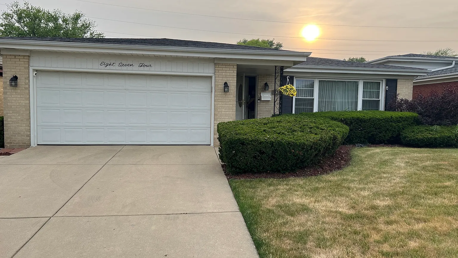 874 Timothy Ln photo 1
