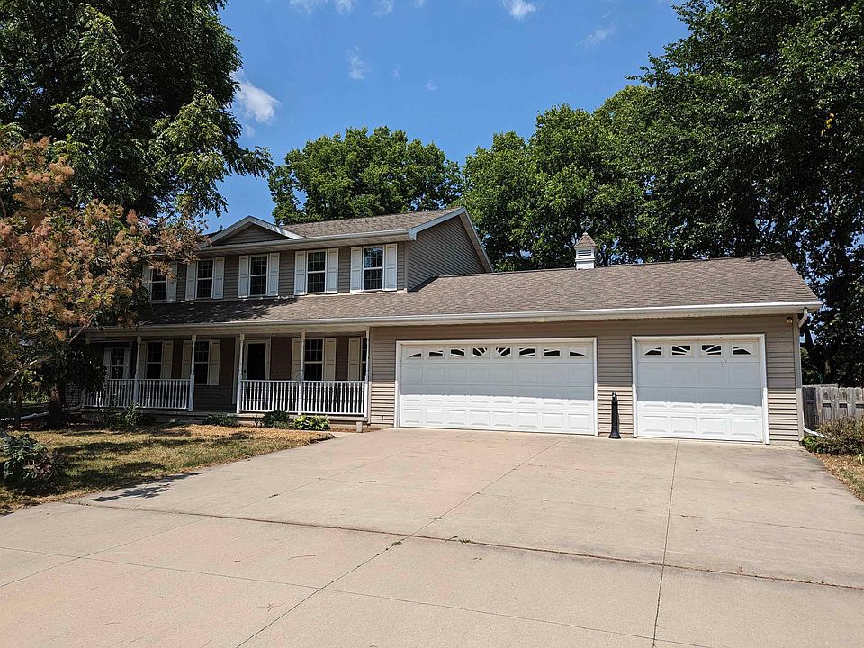 1593 Secretariat Ln, Neenah, WI 54956 Zillow