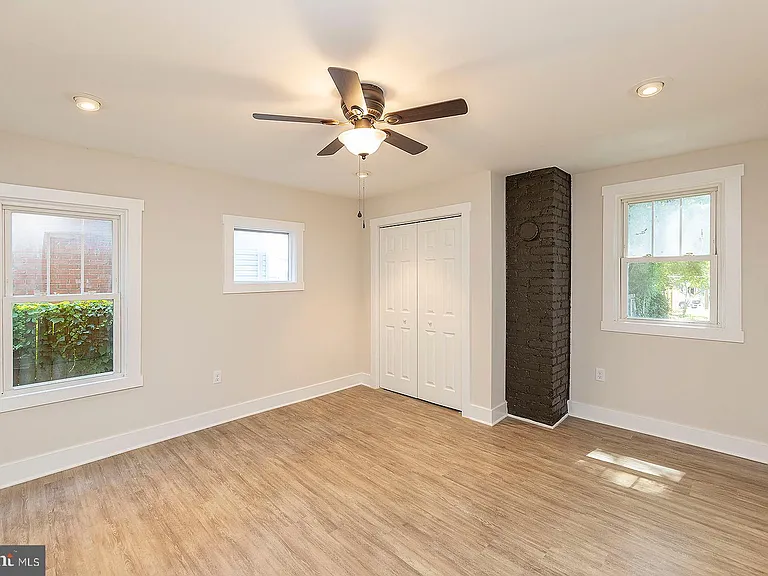 550 N Loudoun St #1 — Photo 6