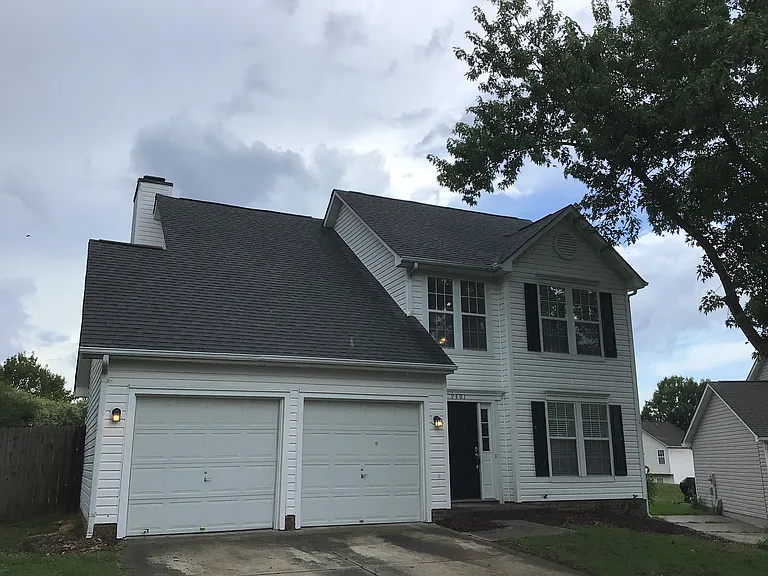 9401 Fetlock Ct — Photo 1
