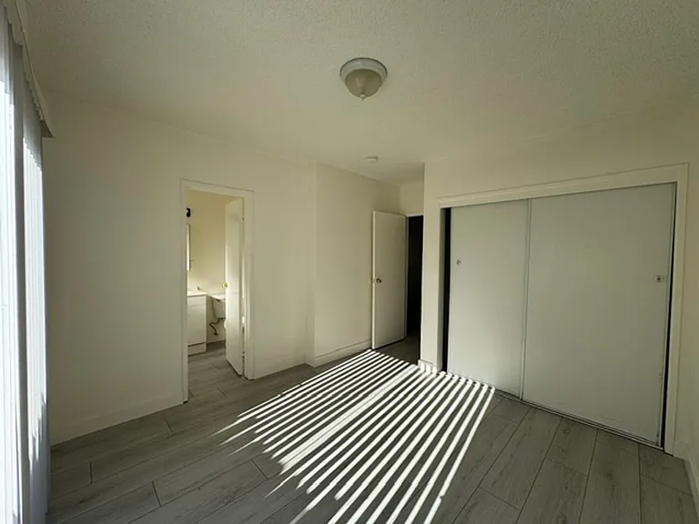 225 W. Palmetto Dr — Photo 8