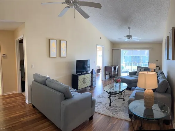 185 Grand Oaks Way #R-204, Naples, FL 34110