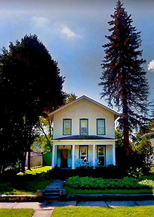 1st image of 331 E Main St