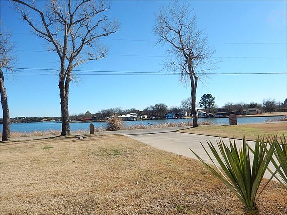 2nd image of 3714 Coral Sands Ct