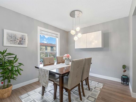 4th image of 1473 Blackwood St #205